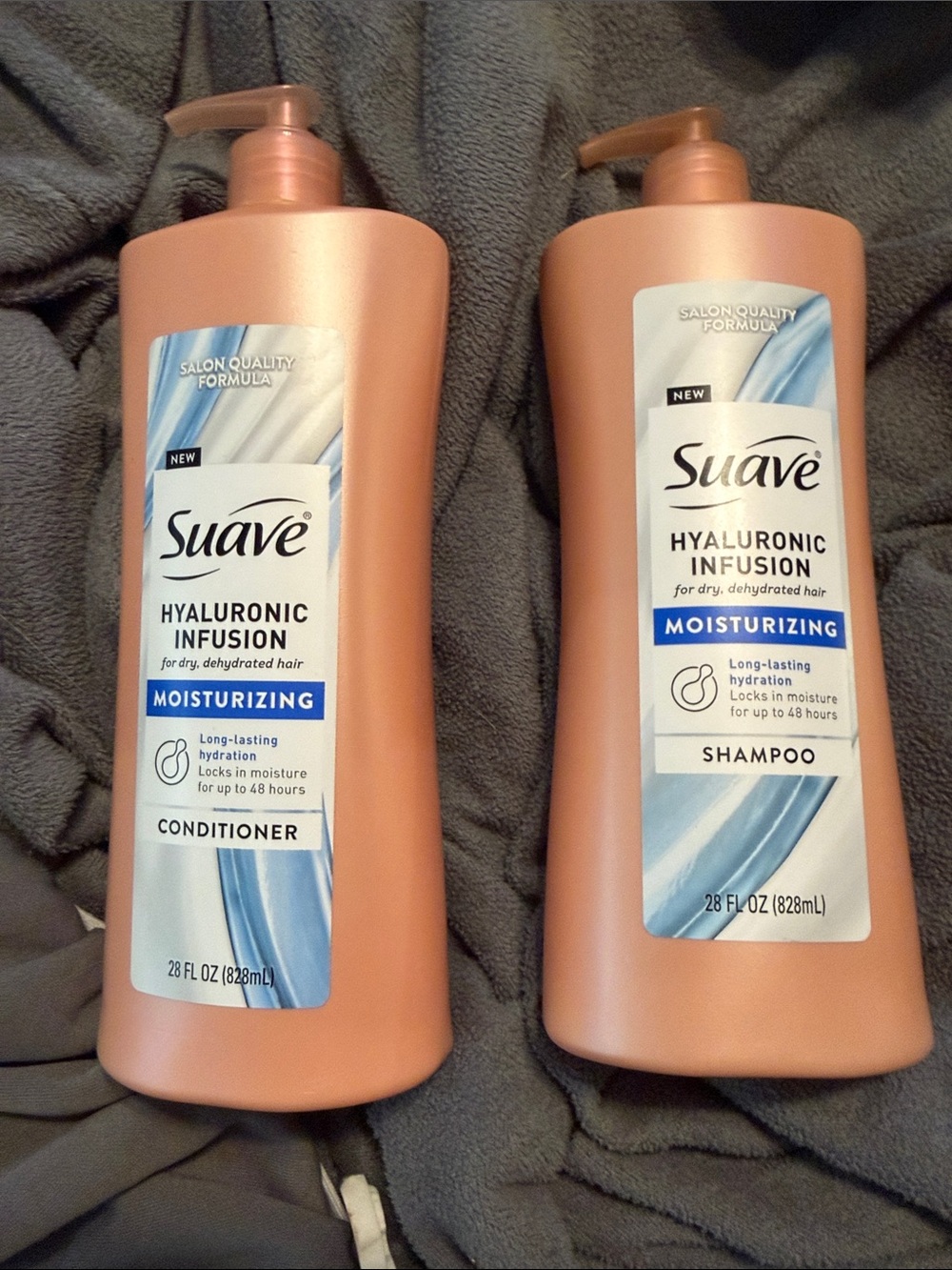 Suave Hyaluronic Infusion Moisturizing Shampoo — Peach Bottle